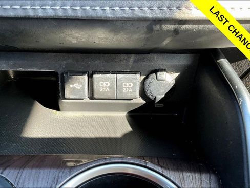 Used 2021 Toyota Highlander Platinum AWD/4WD image 31