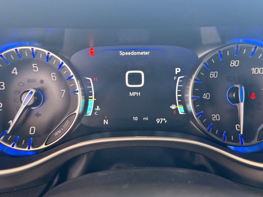 New 2027 Chrysler Pacifica Select FWD image 18
