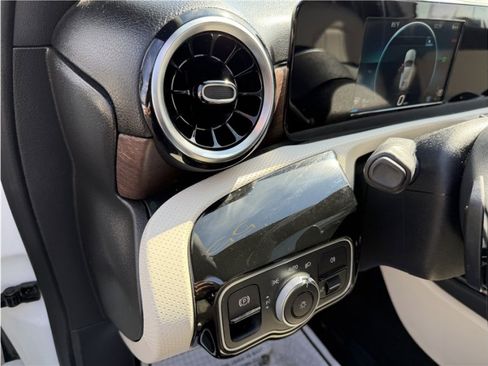 Used 2019 Mercedes-Benz A 220 A 220 Sedan 4D image 38