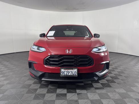 Certified 2023 Honda HR-V Sport image 9