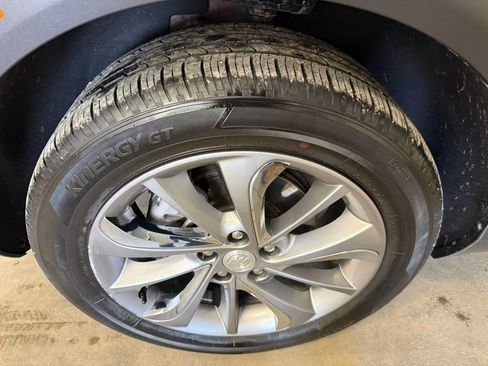 Used 2023 Buick Encore GX Essence w/ Experience Buick Package AWD/4WD image 8