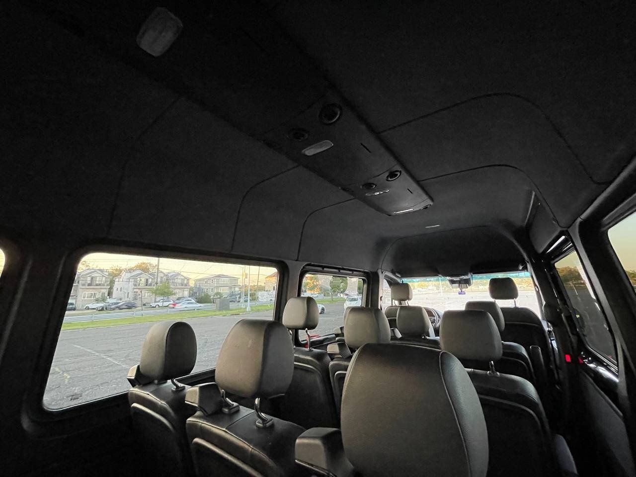 Used 2020 Mercedes-Benz Sprinter 2500 image 21