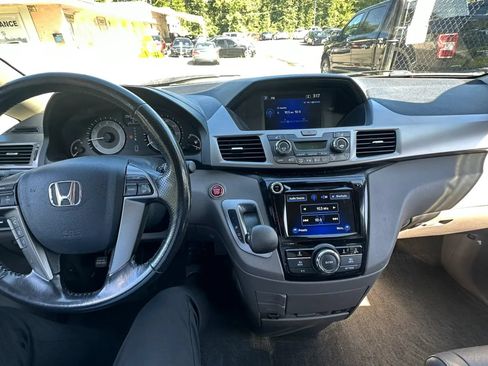 Used 2016 Honda Odyssey EX-L image 24