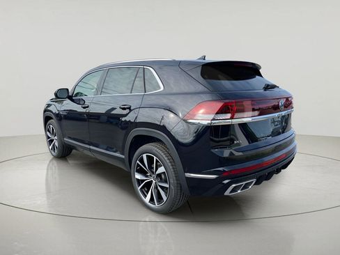 New 2026 Volkswagen Atlas Cross Sport SEL Premium R-Line AWD/4WD image 4