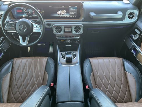 Used 2023 Mercedes-Benz G 550 image 3