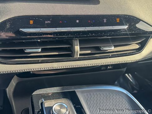 New 2026 Buick Enclave Sport Touring w/ Power Package image 21