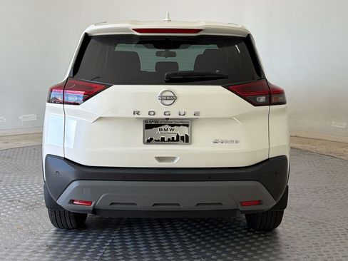 Used 2023 Nissan Rogue SV AWD/4WD image 10