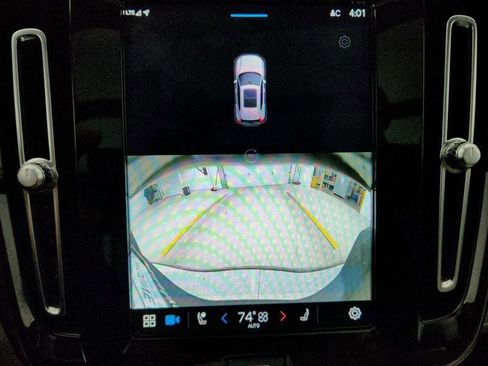 Used 2023 Volvo XC40 B5 Plus w/ Driver Assist Package image 20