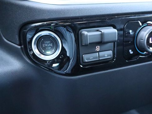 New 2026 Chevrolet Silverado 1500 LT AWD/4WD image 12