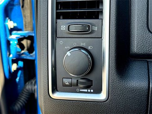 Used 2024 RAM 1500 Classic Warlock image 17