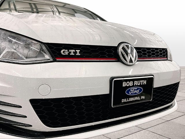 Used 2017 Volkswagen GTI S FWD image 29