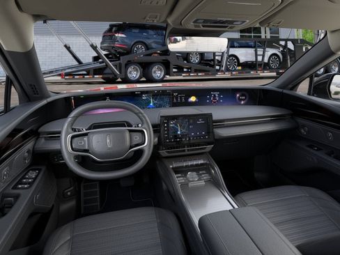 New 2026 Lincoln Nautilus Reserve w/ Jet Appearance Package AWD/4WD image 9