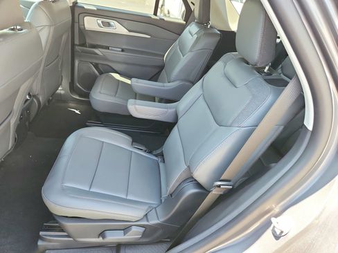 New 2026 Ford Explorer Active w/ Active Comfort Package AWD/4WD image 23