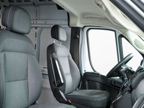 Used 2023 RAM ProMaster 2500 FWD image 25