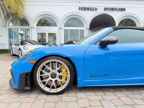 Used 2025 Porsche 718 Boxster Spyder RS RWD image 32
