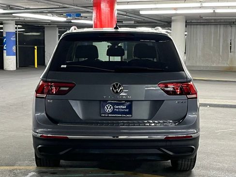 Certified 2024 Volkswagen Tiguan SE image 34