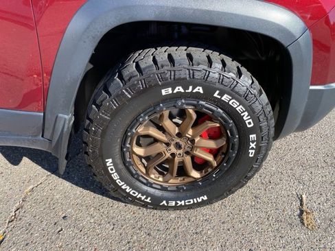 Used 2019 Jeep Cherokee Trailhawk w/ Cold Weather Group image 15