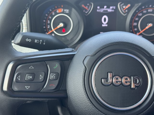 Certified 2025 Jeep Wrangler Sport AWD/4WD image 21