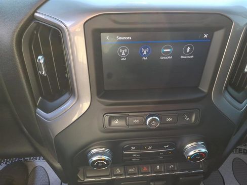 Used 2022 GMC Sierra 2500 Pro w/ Gooseneck/5TH Wheel Package image 17