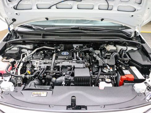 Certified 2024 Toyota Corolla SE FWD image 27