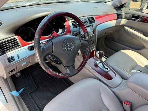Used 2003 Lexus ES 330 image 13