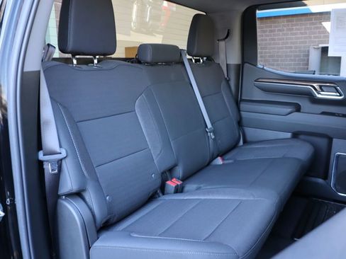 Used 2024 Chevrolet Silverado 1500 LT image 43