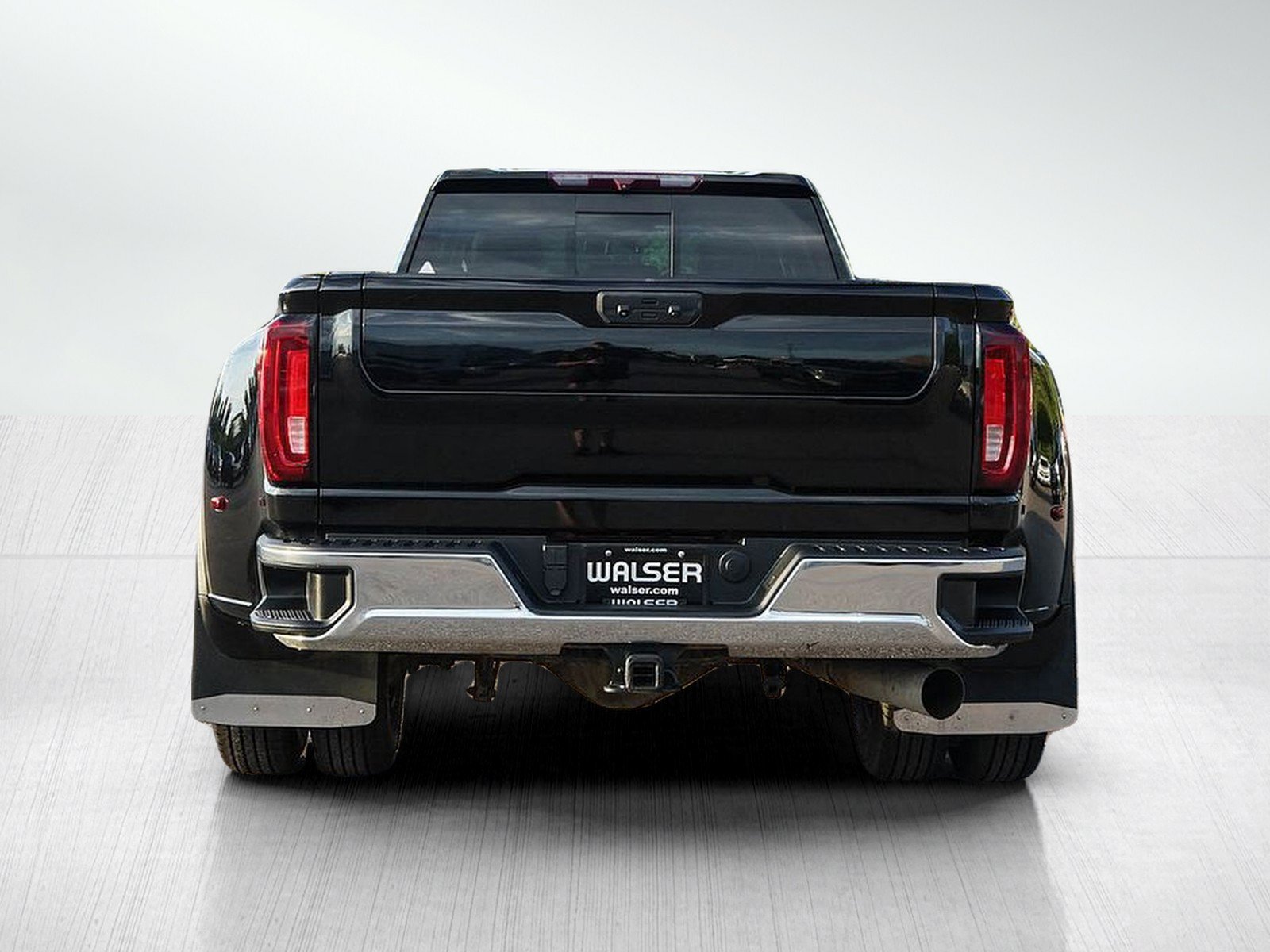 Used 2021 GMC Sierra 3500 SLT w/ SLT Convenience Package AWD/4WD image 4