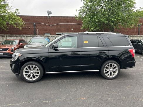 Used 2018 Ford Expedition Limited w/ Equipment Group 302A AWD/4WD image 6
