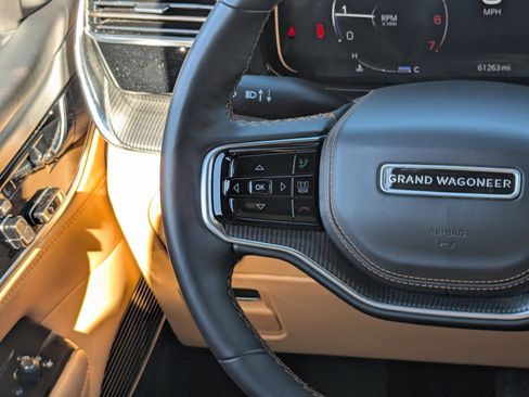 Used 2023 Jeep Grand Wagoneer Series III w/ Rear Seat Video Group 1 image 21