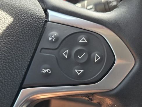 Certified 2021 Chevrolet Traverse LT FWD image 27