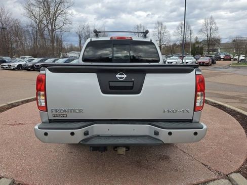 Used 2017 Nissan Frontier PRO-4X w/ Pro-4x Luxury Package AWD/4WD image 4