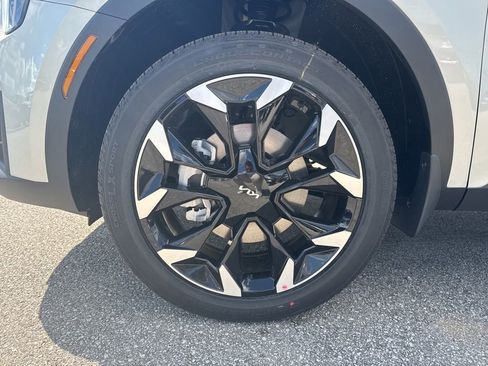 New 2026 Kia Sorento EX AWD/4WD image 3