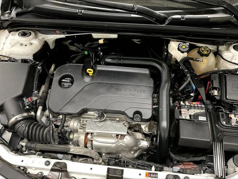Used 2024 Chevrolet Malibu RS FWD image 35