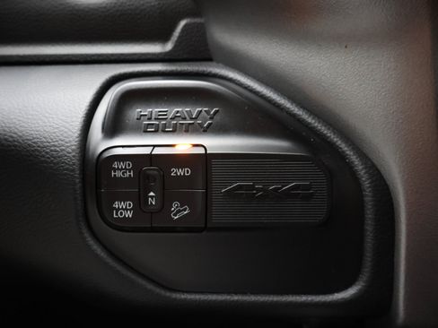Used 2020 RAM 2500 Big Horn w/ Night Edition AWD/4WD image 50