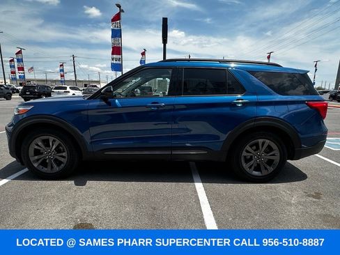 Used 2023 Ford Explorer XLT w/ Equipment Group 202A RWD image 11