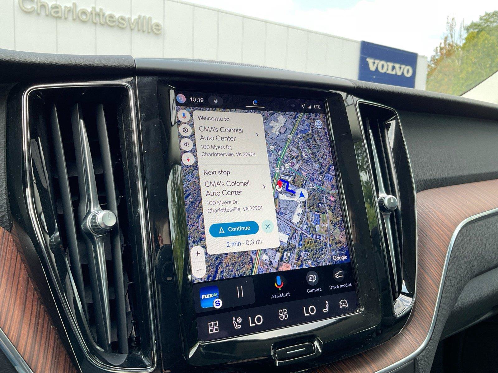 Certified 2023 Volvo XC60 B5 Plus AWD/4WD image 20