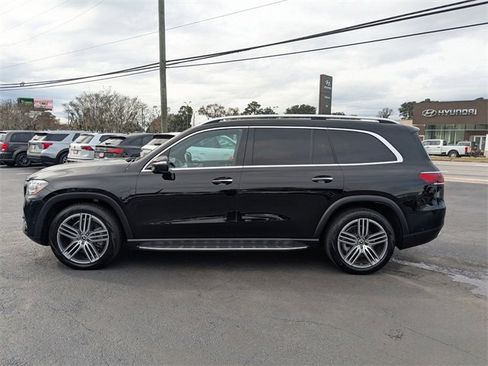 Used 2023 Mercedes-Benz GLS 450 4MATIC image 8