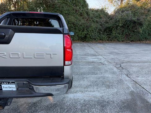 Used 2004 Chevrolet Avalanche Z66 w/ Preferred Equipment Group image 7