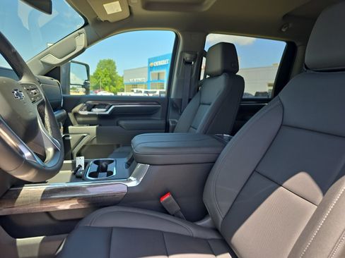 New 2026 Chevrolet Silverado 2500 LTZ w/ Trail Boss Package AWD/4WD image 19