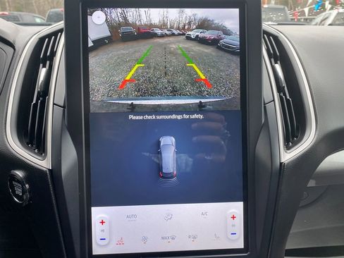 Used 2023 Ford Edge SEL image 21