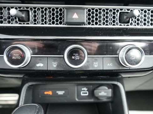 Used 2023 Honda Civic Sport image 31