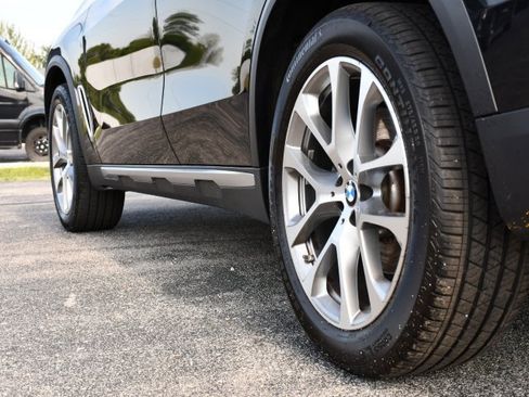 Used 2021 BMW X5 xDrive40i w/ Executive Package 2 image 9