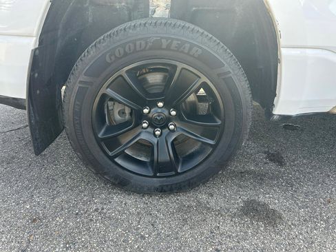 Used 2020 RAM 1500 Big Horn image 33