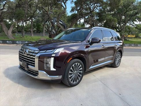 Used 2024 Hyundai Palisade Calligraphy FWD image 1