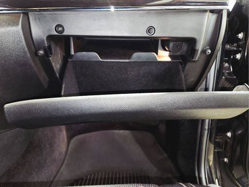 Used 2019 Jeep Grand Cherokee Overland AWD/4WD image 71