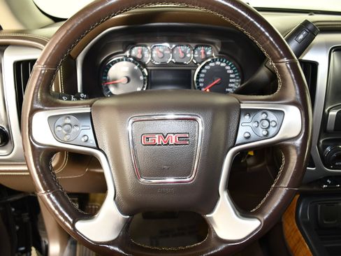 Used 2017 GMC Sierra 1500 SLT w/ SLT Premium Package AWD/4WD image 13