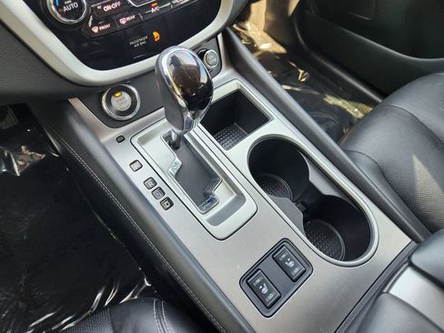 Used 2019 Nissan Murano SL w/ SL Technology Package FWD image 20