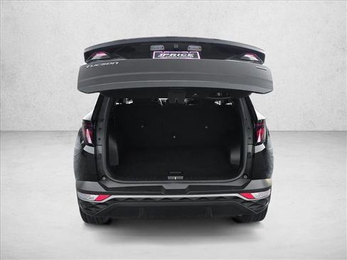 Used 2024 Hyundai Tucson SE image 7