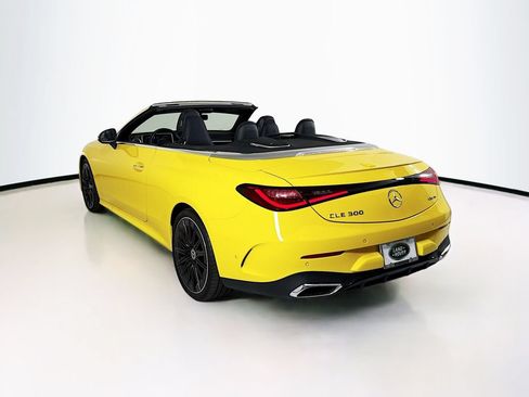 Used 2026 Mercedes-Benz CLE 300 4MATIC Cabriolet image 7