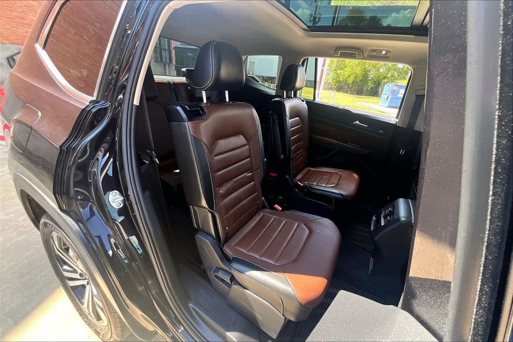 Used 2021 Volkswagen Atlas SEL Premium AWD/4WD image 37